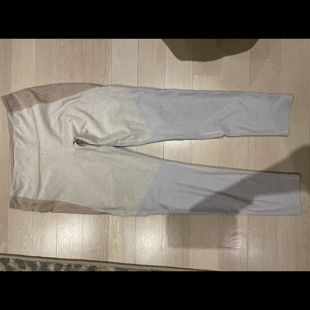 Outdoor Voices 7/8 Tri-Tone Leggings barely worn!